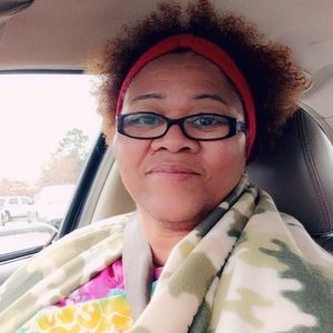 Meet your Posher, Brenda